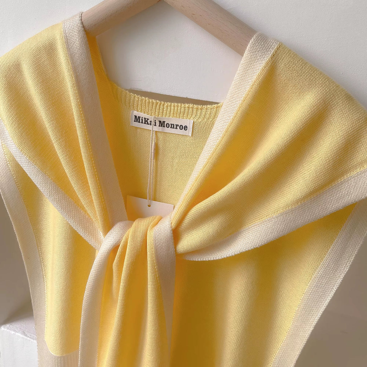 Châle en Tricot à Maille Fine - VICTORIA 1