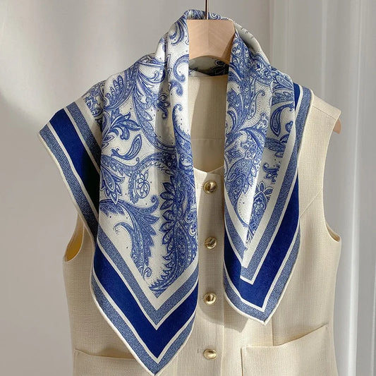 Foulard Laine et Soie 70x70cm - IVANA Bleu