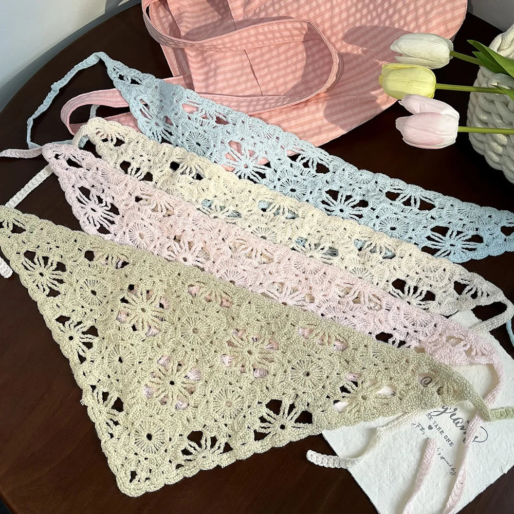 Foulard Triangle Broderie Floral - SAMMY