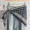 Foulard Triangle Femme Grand Format 140x65x65cm - JACKY Bleu Marine 4