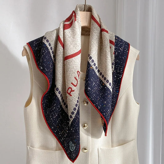 Foulard Laine et Soie 70x70cm - IVANA Beige et Bleu Marine