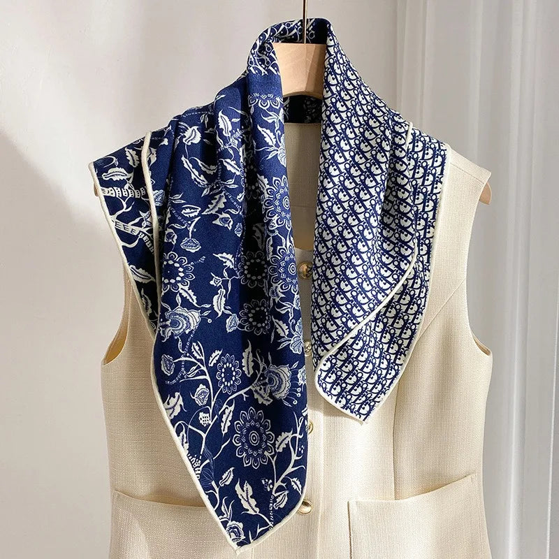 Foulard Laine et Soie 70x70cm - IVANA Bleu 2