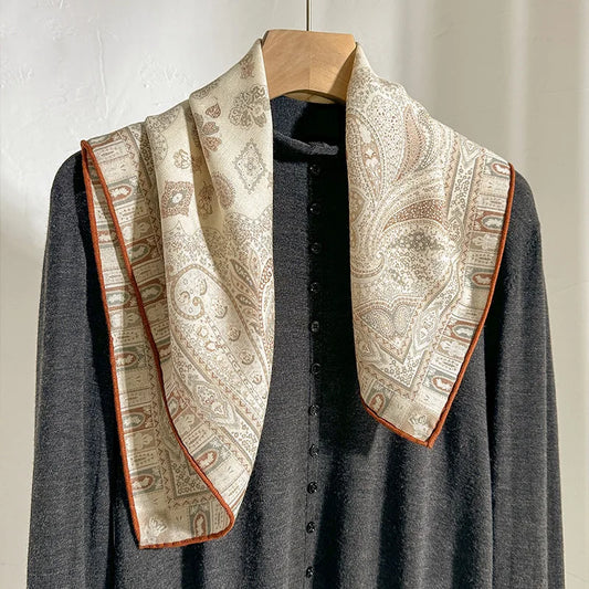 Foulard Laine et Soie 70x70cm - IVANA Ivoire