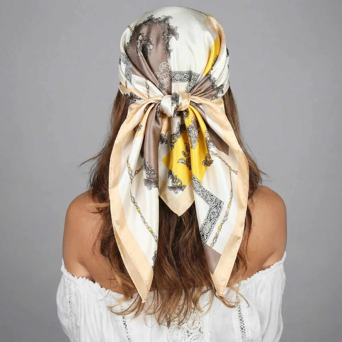 Foulard Satin Baroque 90x90cm