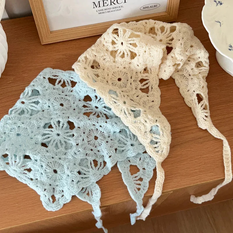 Foulard Triangle Broderie Floral - SAMMY