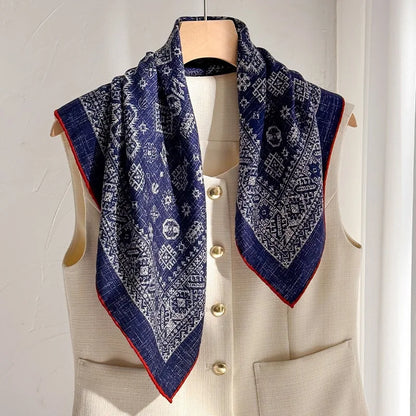 Foulard Laine et Soie 70x70cm - IVANA Bleu Marine 5