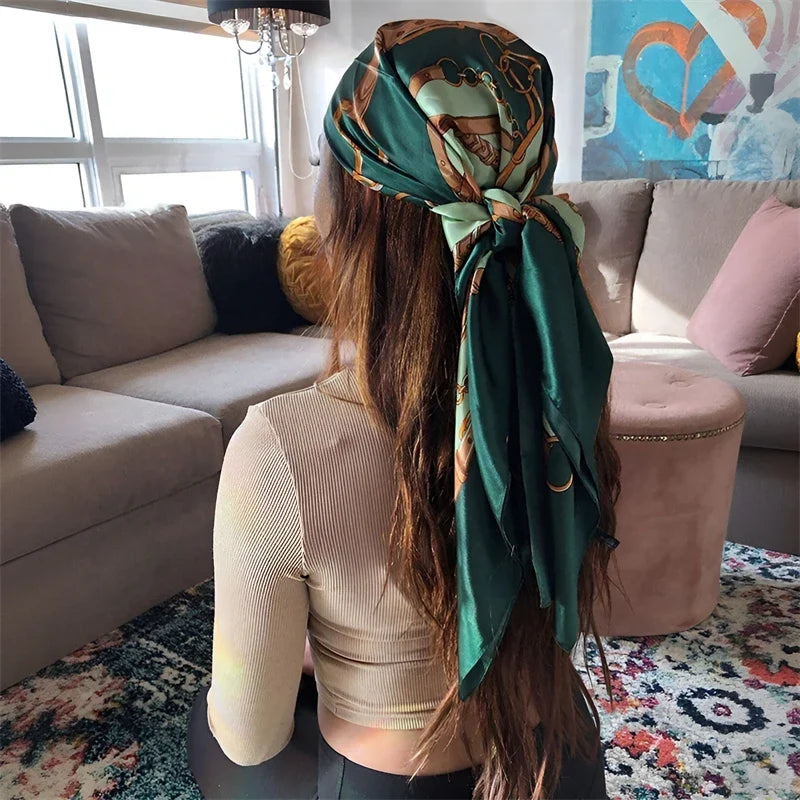 Foulard 90x90cm Satin Rose et Vert - MAGGY
