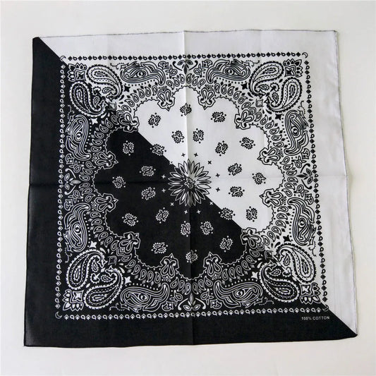 Foulard Bandana Coton Motif Paisley 55x55cm Blanc et Noir