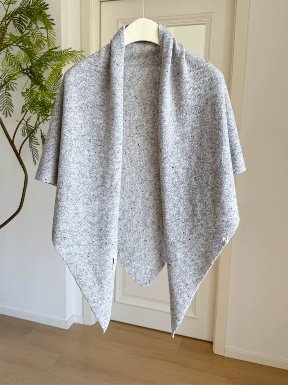 Echarpe Triangulaire Laine Merinos 100% 180x80cm - ARA