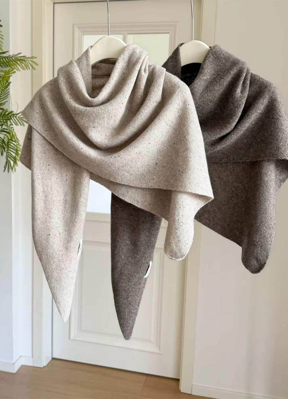 Echarpe Triangulaire Laine Merinos 100% 180x80cm - ARA