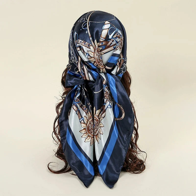 foulard-90x90cm-satin-bleu-marine-2-maggy_1